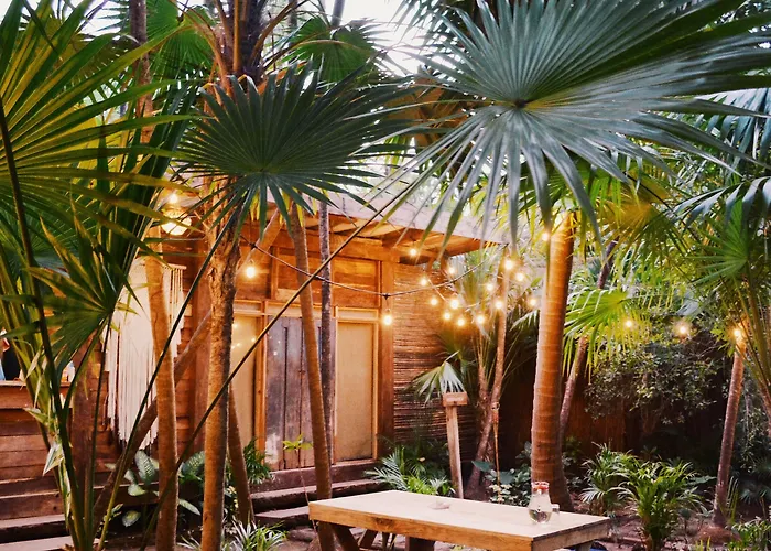 Nativus Glamping & Cenote 3*